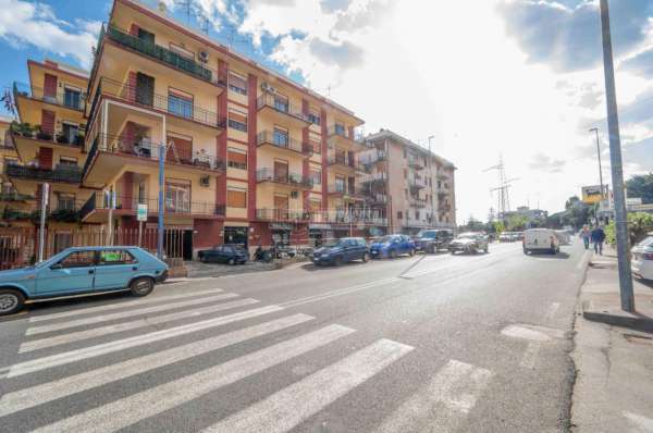 Foto Appartamento in vendita a Messina