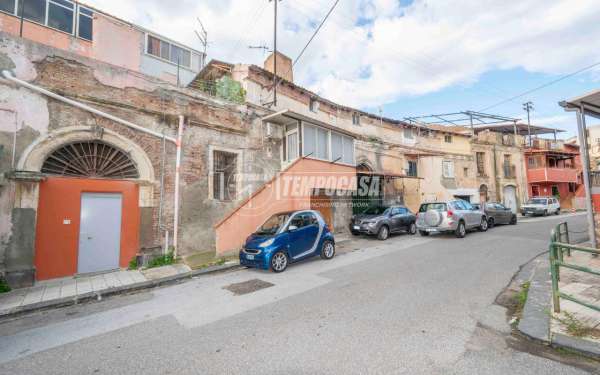 Foto Appartamento in vendita a Messina