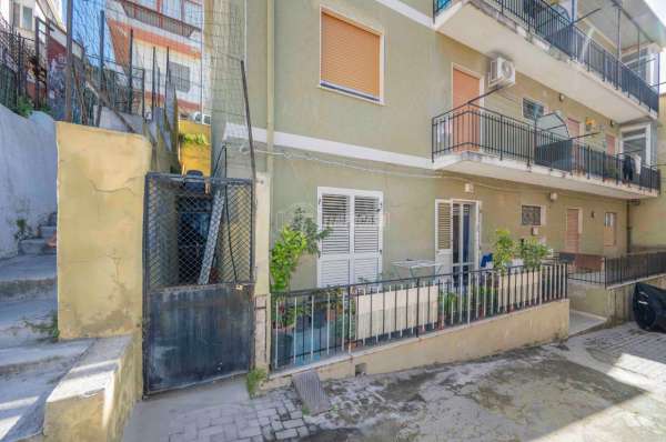 Foto Appartamento in vendita a Messina