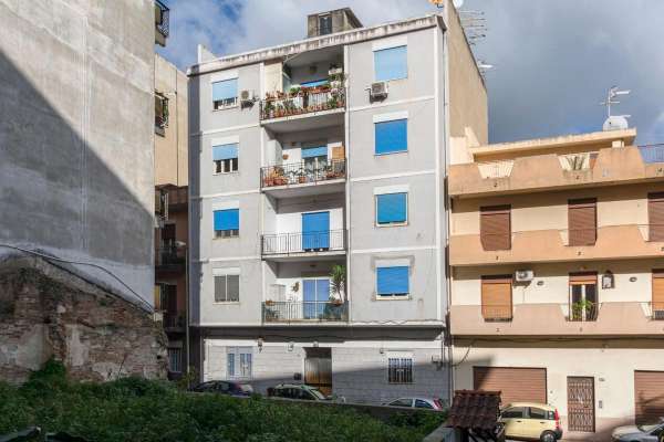Foto Appartamento in vendita a Messina