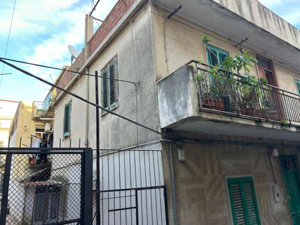 Foto Appartamento in vendita a Messina