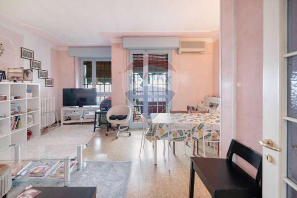 Foto Appartamento in vendita a Milano
