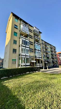 Foto Appartamento in vendita a Milano
