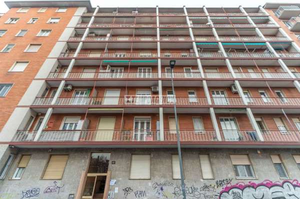 Foto Appartamento in vendita a Milano