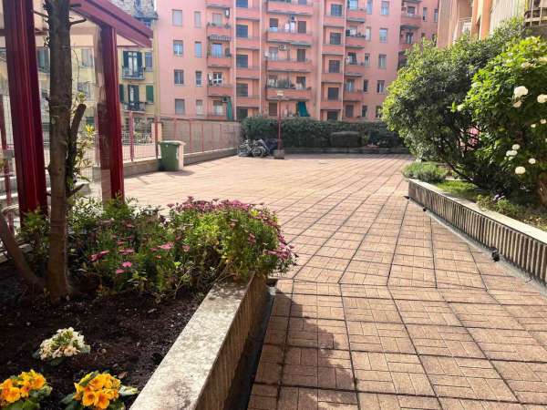 Foto Appartamento in vendita a Milano