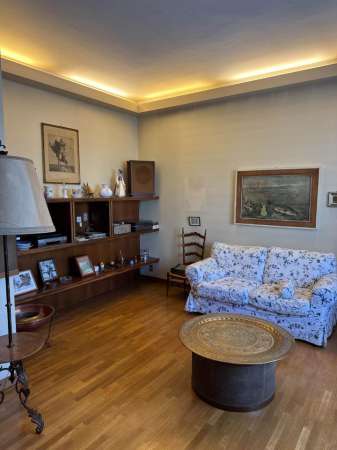 Foto Appartamento in vendita a Milano