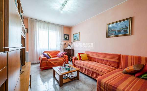 Foto Appartamento in vendita a Milano