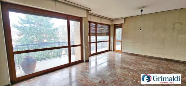 Foto Appartamento in vendita a Milano