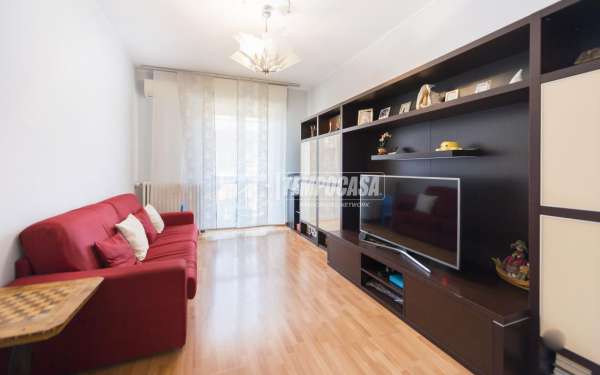 Foto Appartamento in vendita a Milano