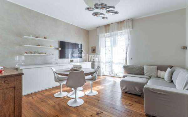 Foto Appartamento in vendita a Milano