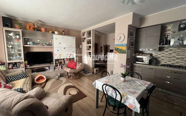 Foto Appartamento in vendita a Milano