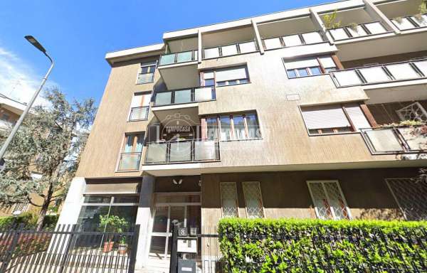 Foto Appartamento in vendita a Milano