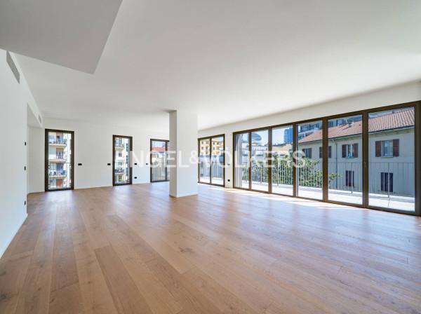 Foto Appartamento in vendita a Milano
