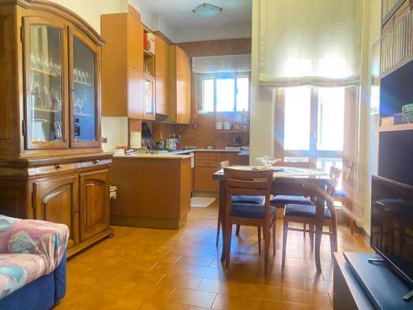 Foto Appartamento in vendita a Milano