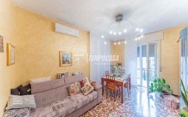 Foto Appartamento in vendita a Milano