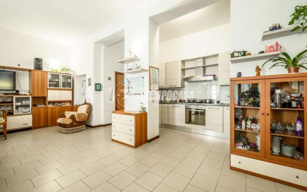 Foto Appartamento in vendita a Milano