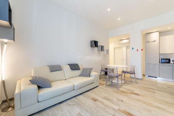 Foto Appartamento in vendita a Milano