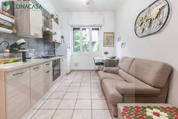 Foto Appartamento in vendita a Milano