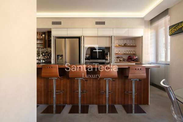 Foto Appartamento in vendita a Milano
