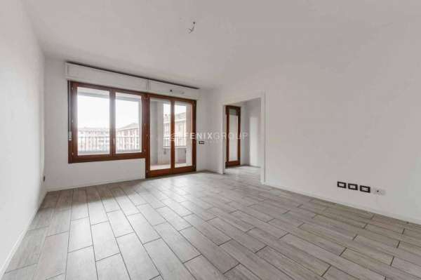 Foto Appartamento in vendita a Milano