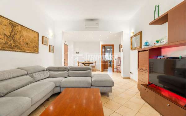 Foto Appartamento in vendita a Milano