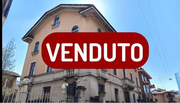 Foto Appartamento in vendita a Milano