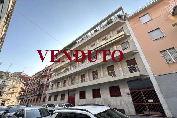 Foto Appartamento in vendita a Milano