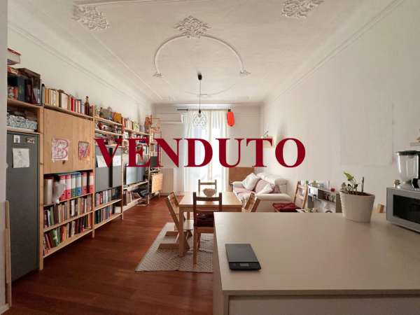 Foto Appartamento in vendita a Milano