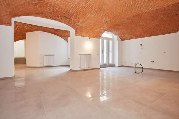 Foto Appartamento in vendita a Milano