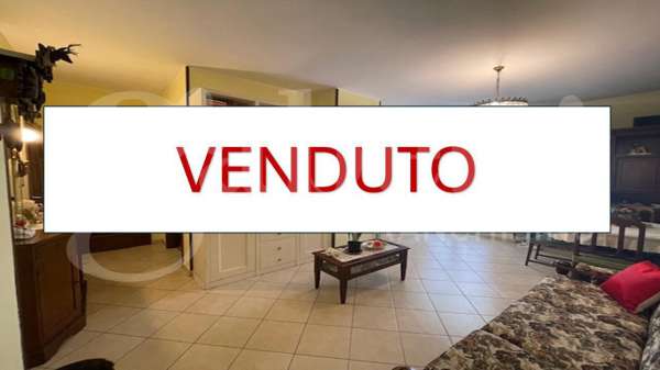 Foto Appartamento in vendita a Milano