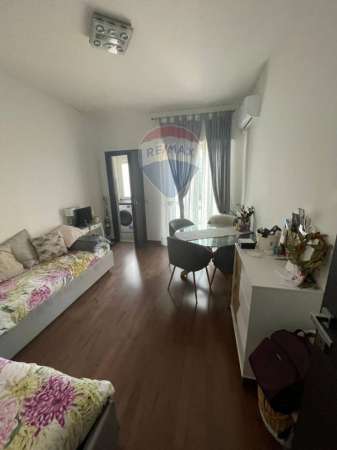 Foto Appartamento in vendita a Milano