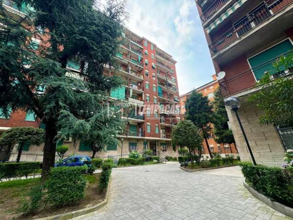 Foto Appartamento in vendita a Milano