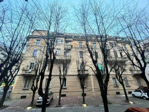Foto Appartamento in vendita a Milano