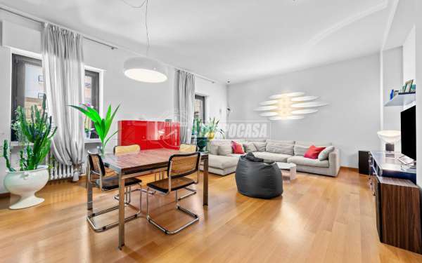 Foto Appartamento in vendita a Milano