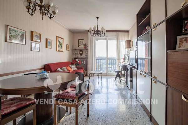 Foto Appartamento in vendita a Milano