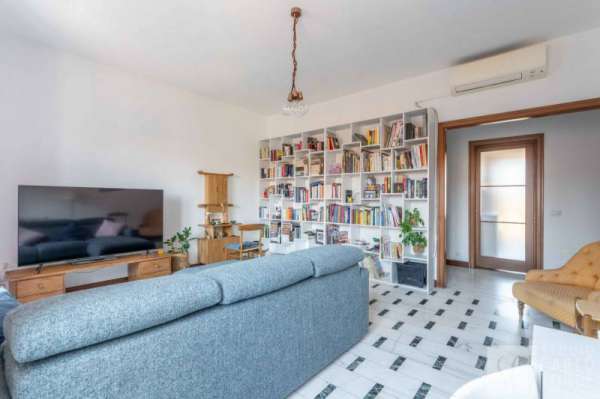 Foto Appartamento in Vendita a Milano Navigli