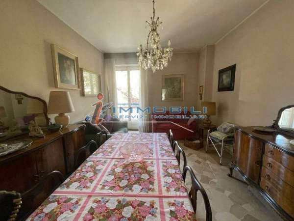Foto Appartamento in Vendita a Milano Porta Genova
