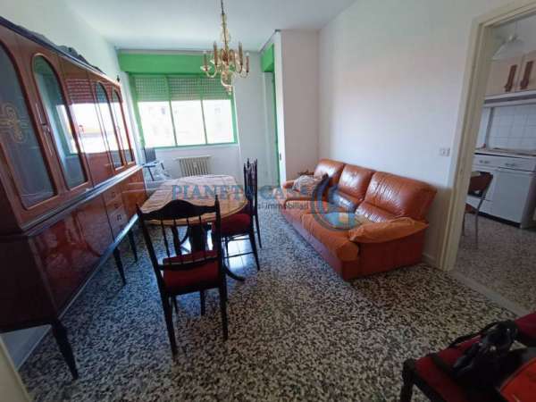 Foto Appartamento in Vendita a Milano Quarto Oggiaro