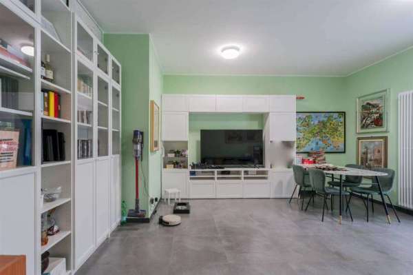 Foto Appartamento in Vendita a Milano via Aristotele