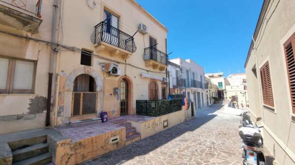 Foto Appartamento in vendita a Milazzo