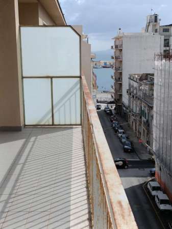 Foto Appartamento in vendita a Milazzo