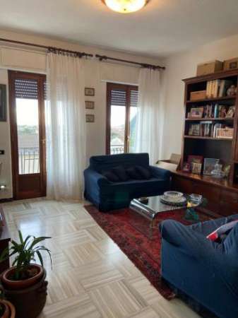 Foto Appartamento in vendita a Mirteto - Massa 100 mq  Rif: 1223842
