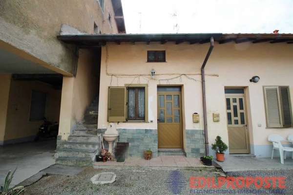 Foto Appartamento in Vendita a Misinto Via Padovan