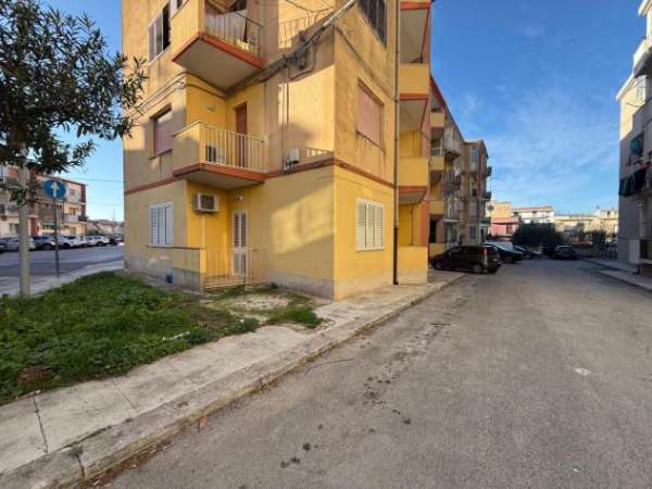 Foto Appartamento in vendita a Modica
