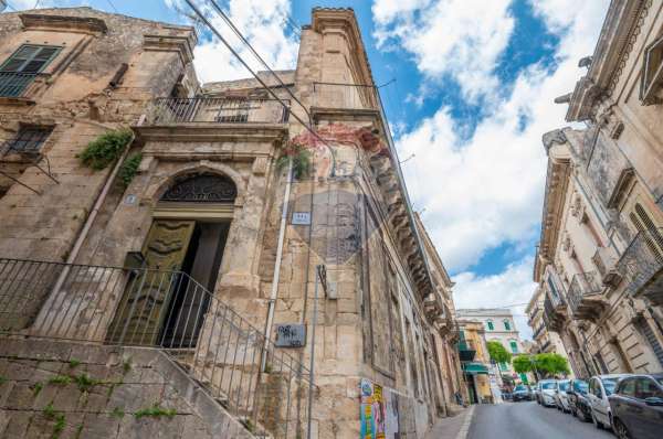 Foto Appartamento in vendita a Modica