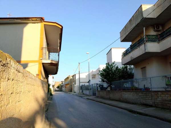 Foto Appartamento in vendita a Mondragone