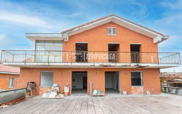 Foto Appartamento in vendita a Montanaro