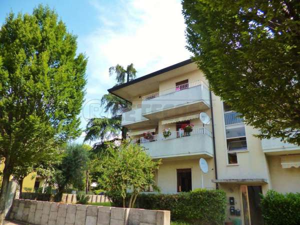 Foto Appartamento in vendita a Montebello Vicentino