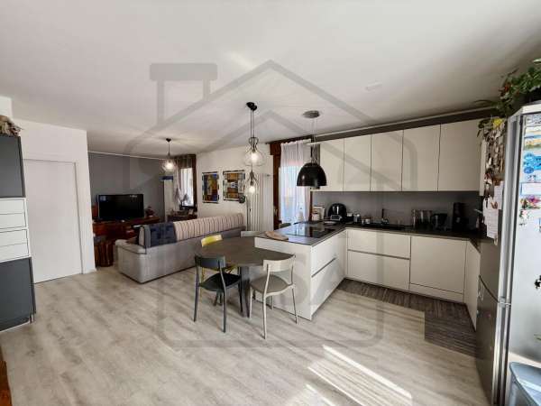 Foto Appartamento in vendita a Montegrotto Terme