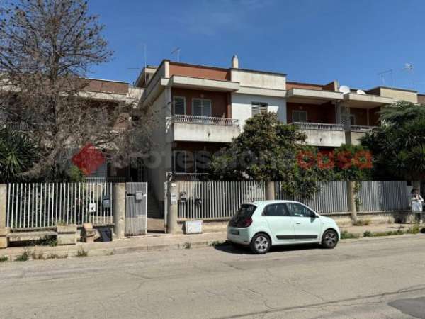 Foto Appartamento in vendita a Monteparano - 4 locali 130mq